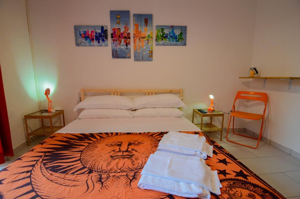 Shine Apartment Наполи Стая снимка